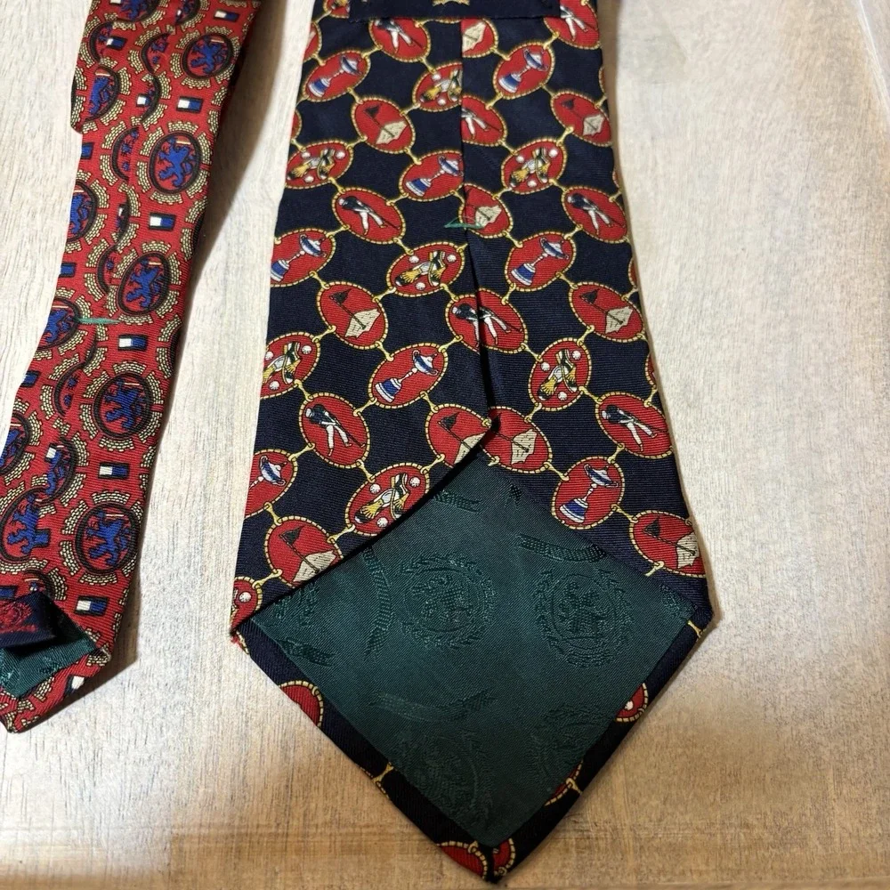 Tommy Hilfiger Adult Tie Red Golfer Golf 100% Italian Silk‎ Made in USA Men's